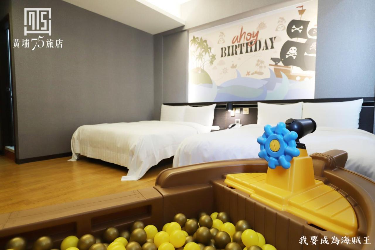 Military 75 Hotel Тайджун Екстериор снимка